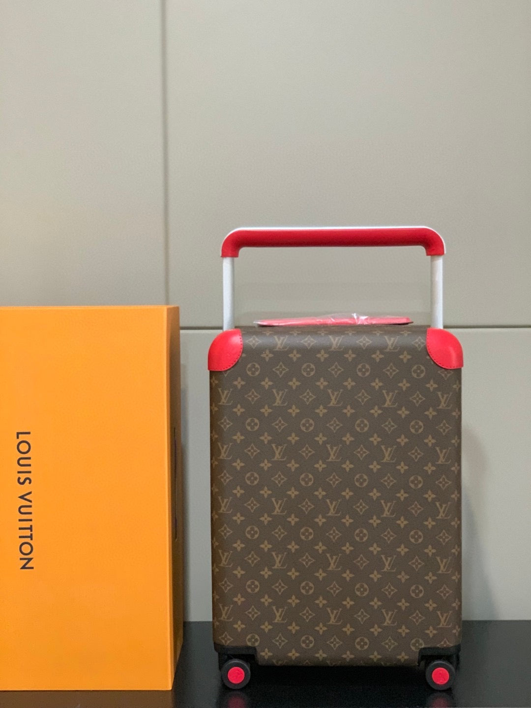 Discounted Designer Suitcases