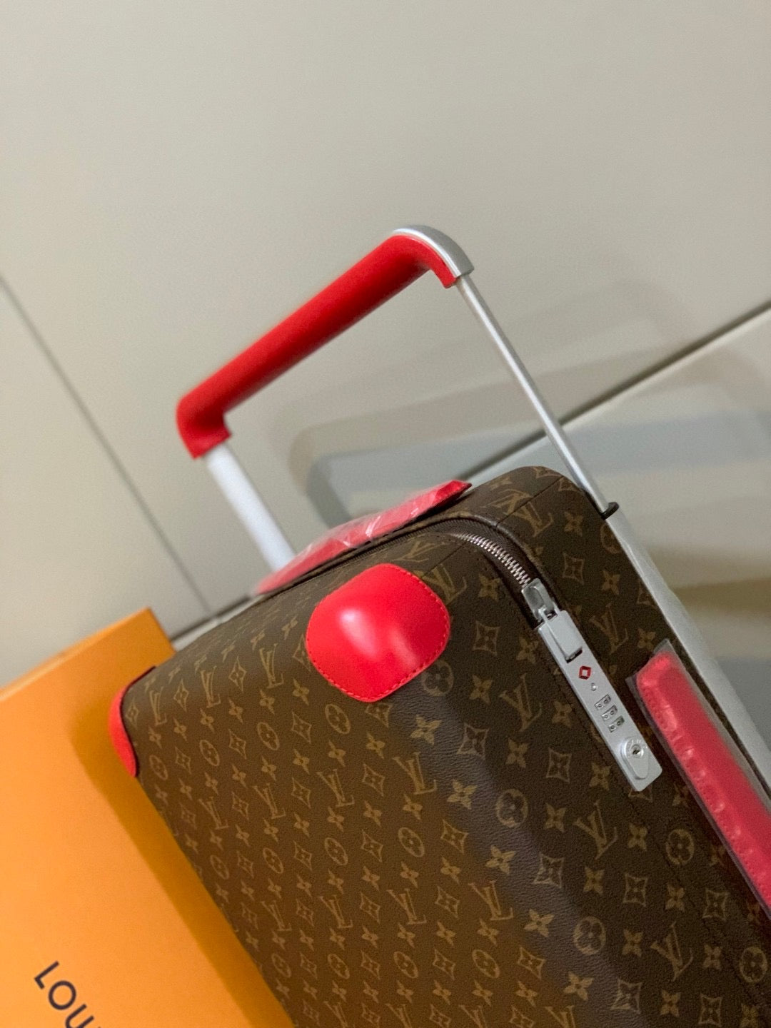 Discounted Designer Suitcases