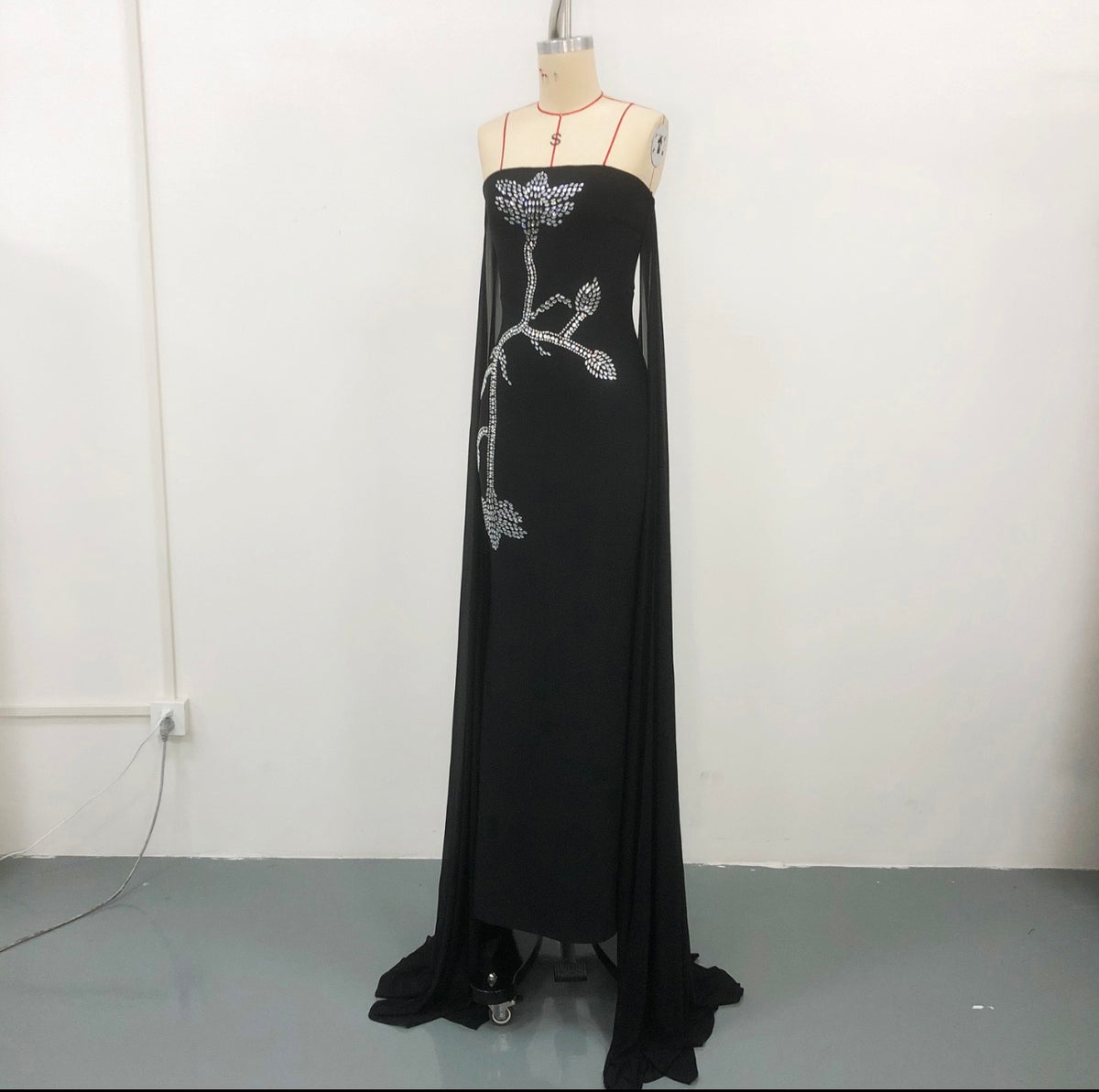 Nishka Dress