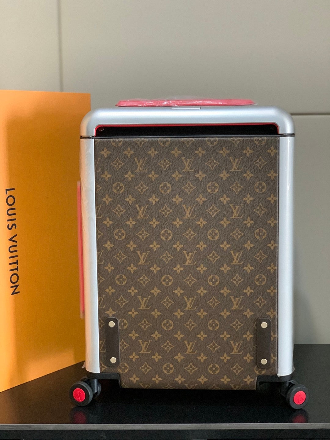 Discounted Designer Suitcases